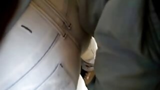 Sočna brineta jebeno je u prelijepo dupe u psećem stilu