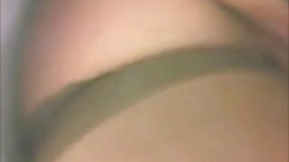Lijepu djevojku s napuhanim bradavicama Ena Sweet jebena je od strane vrelog ljubavnika