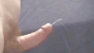 Sjajna milf brineta Juliette daje glavu u pov seks videu
