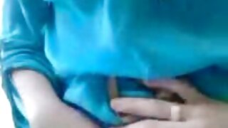 Bijela cura Adriana Chechik jede ukusnu tamnu macu ebanovine djevojke