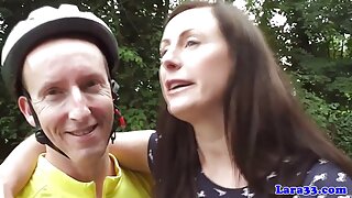 Vruće krvoproliće jebe lice i mokru macu seksi bebe Ashley Fires